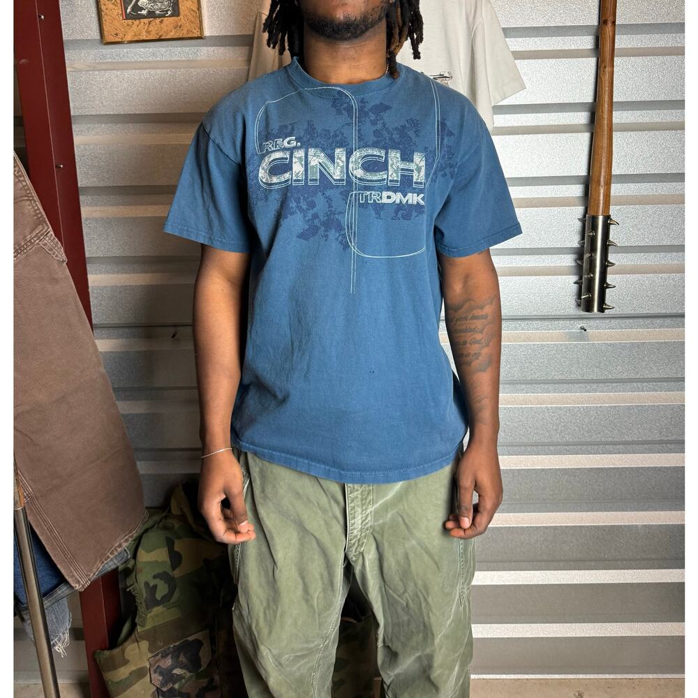 Cinch y2k T-shirt